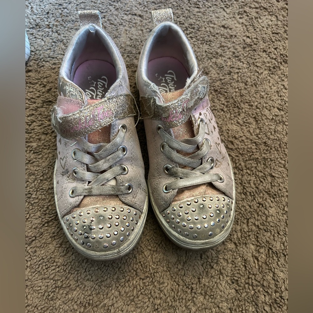 Girls size 1 shoes